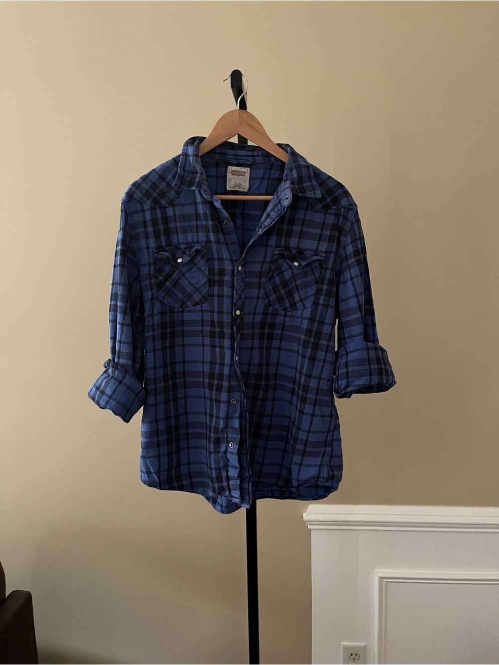 Levi's Blue Plaid Button-Up Shirt